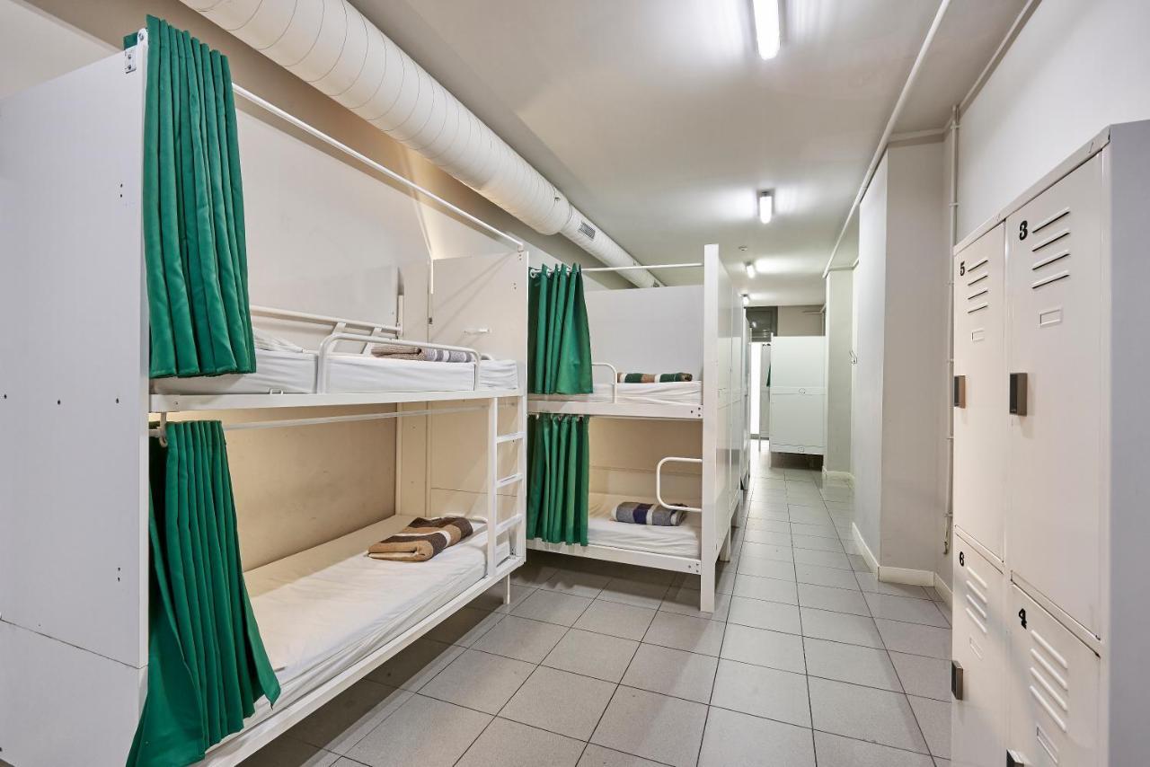 Hola Hostal Eixample Barcelona Buitenkant foto