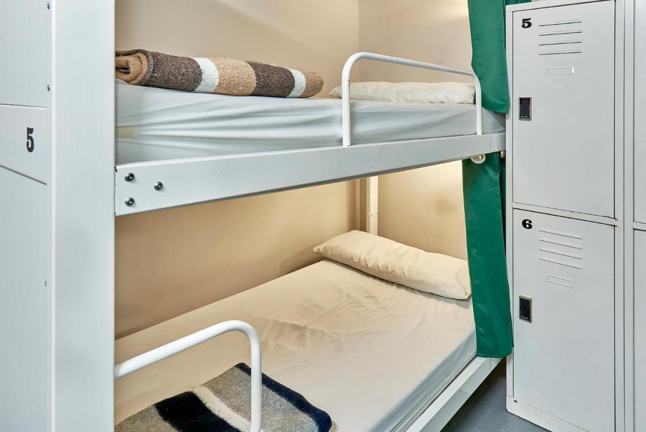 Hola Hostal Eixample Barcelona Buitenkant foto