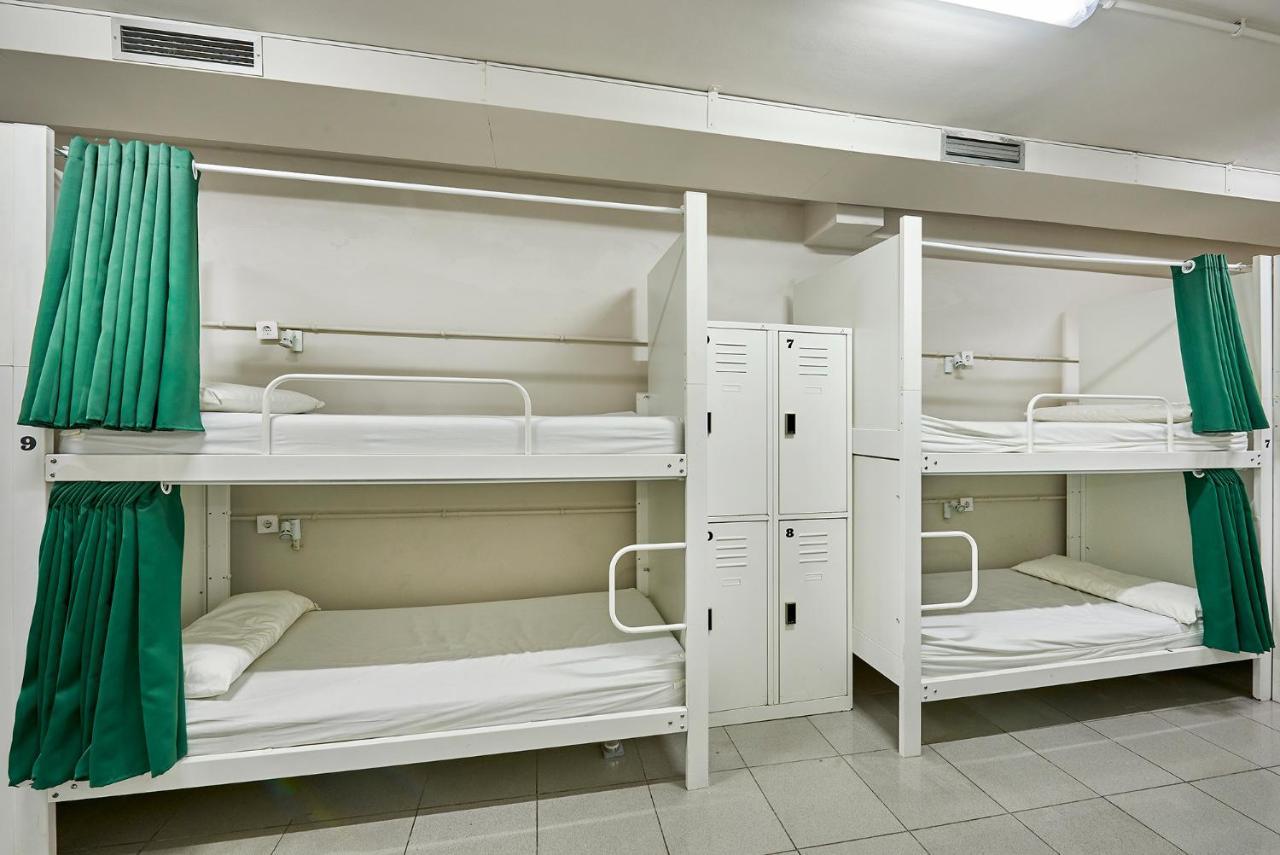 Hola Hostal Eixample Barcelona Buitenkant foto
