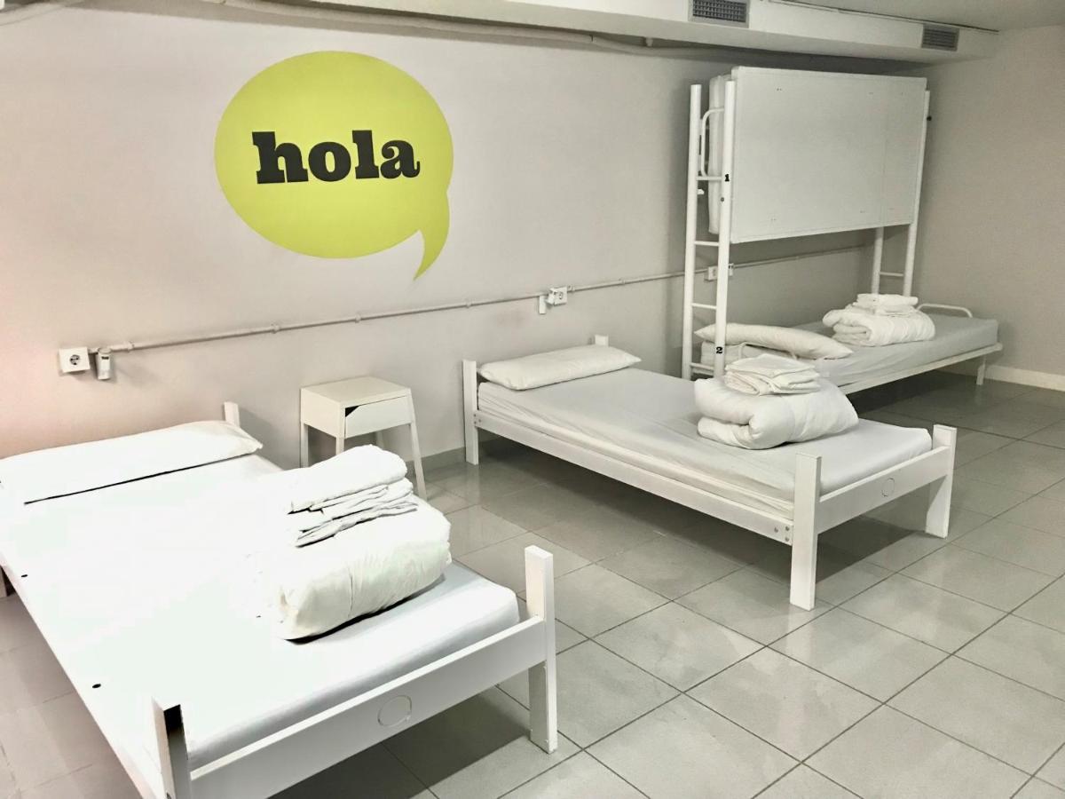 Hola Hostal Eixample Barcelona Buitenkant foto