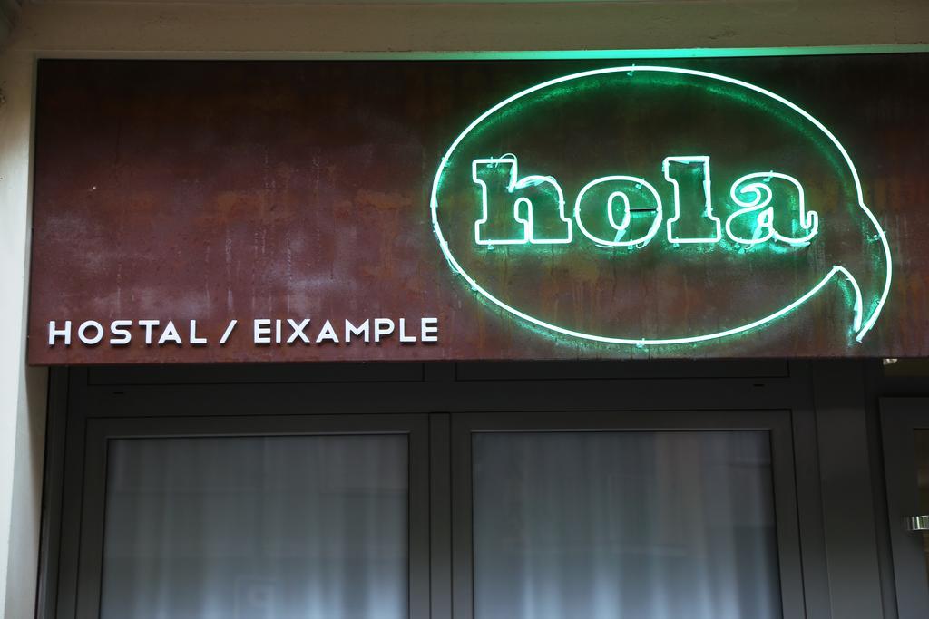 Hola Hostal Eixample Barcelona Buitenkant foto
