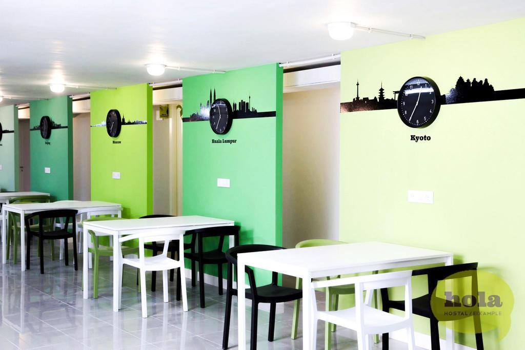 Hola Hostal Eixample Barcelona Buitenkant foto